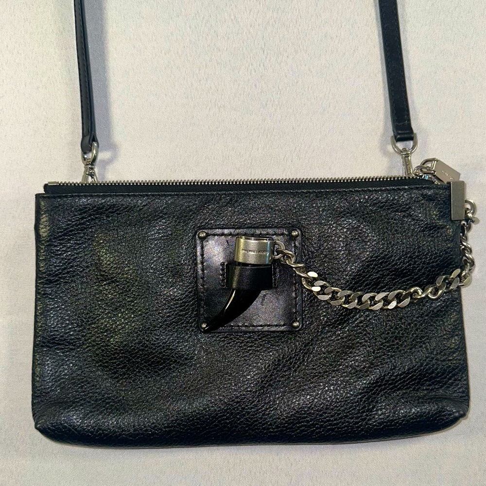 MICHAEL KORS • Black Leather Crossbody Zipper Chain Purse Tooth Spike Defense